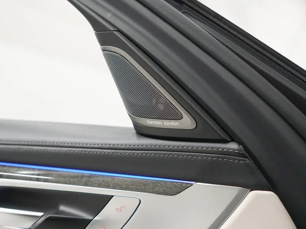 BMW 7-serie 7 Serie 745e M-Sport uit 2022, foto 15