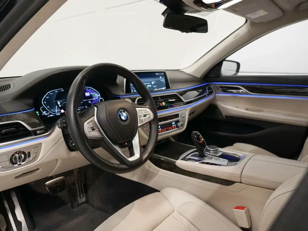 BMW 7-serie 7 Serie 745e M-Sport uit 2022, foto 9