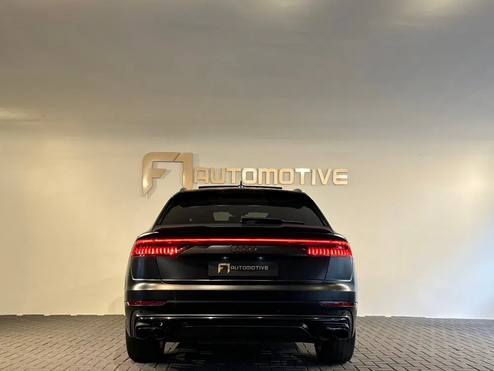 Audi Q8 60 TFSI e quattro S Line Compet Pano uit 2023, foto 5