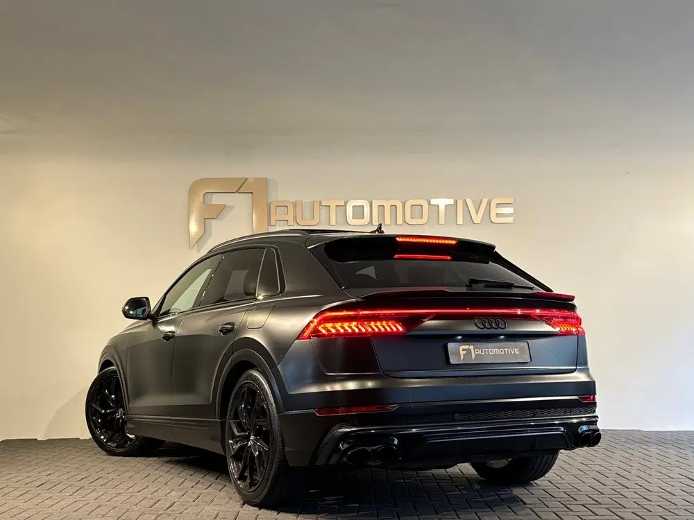 Audi Q8 60 TFSI e quattro S Line Compet Pano uit 2023, foto 6