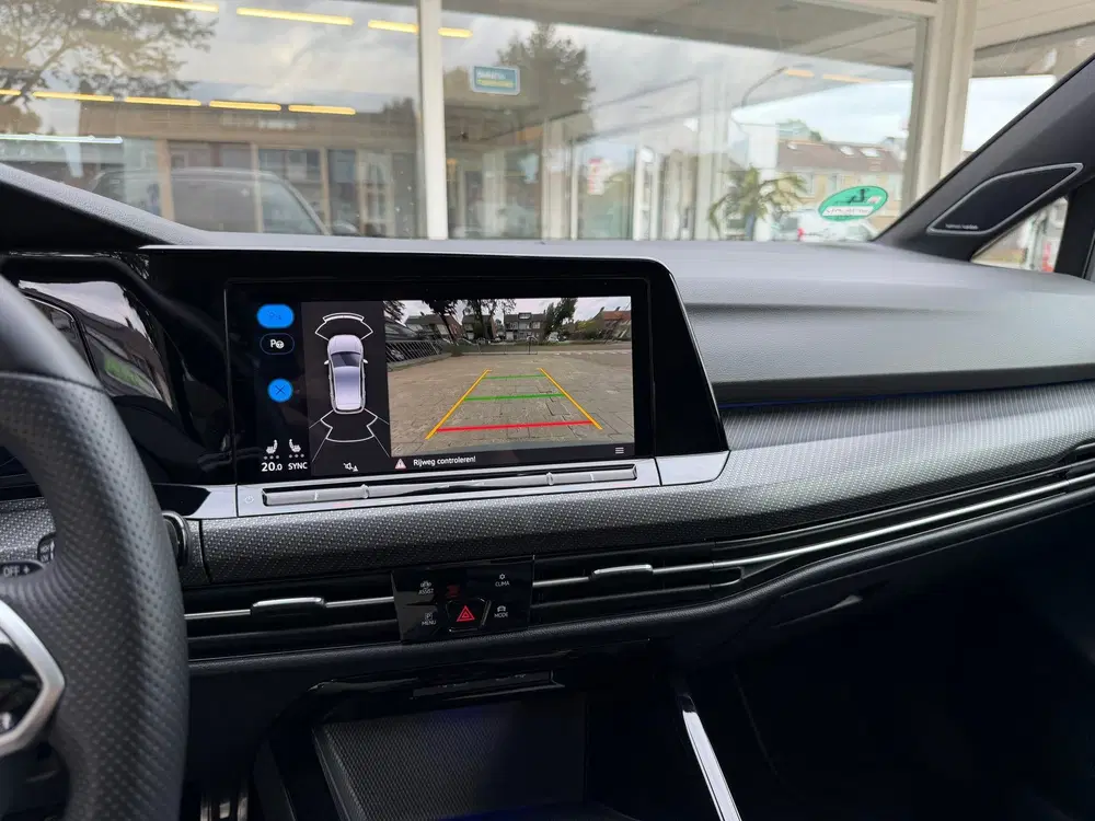 Volkswagen Golf 1.5 eTSI R-Line uit 2022, foto 12
