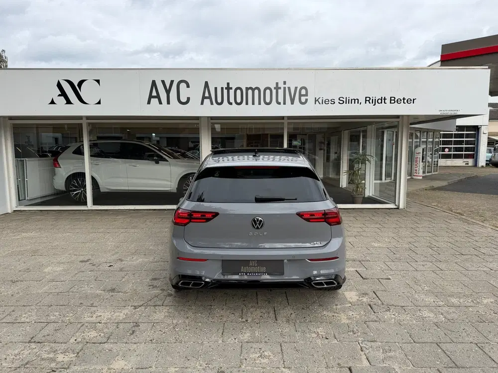 Volkswagen Golf 1.5 eTSI R-Line uit 2022, foto 7