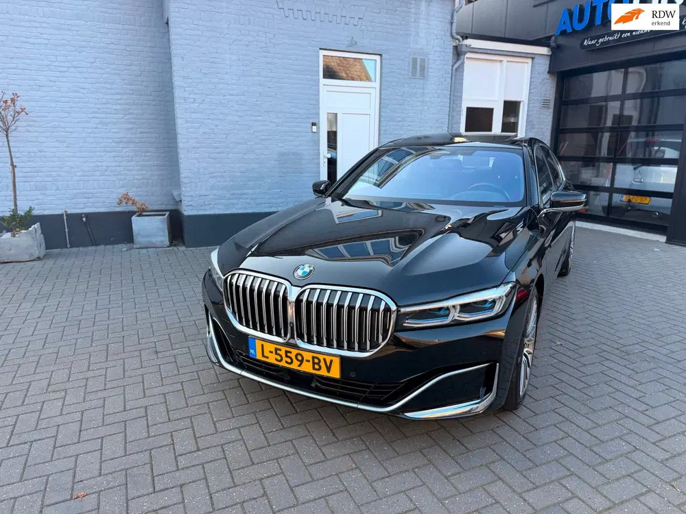 BMW 7-serie 745e uit 2021