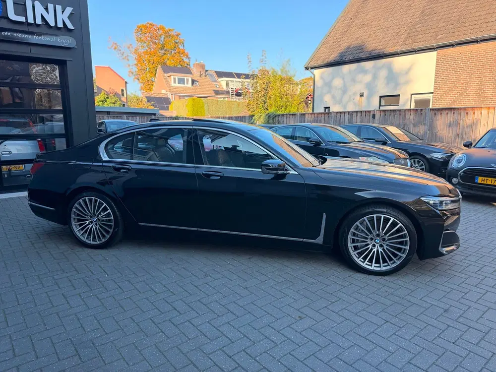 BMW 7-serie 745e uit 2021, foto 5