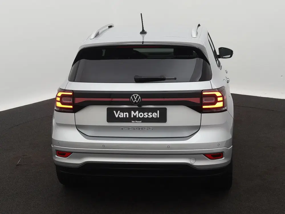 Volkswagen T-Cross 1.0 TSI R-Line 110 PK uit 2023, foto 3