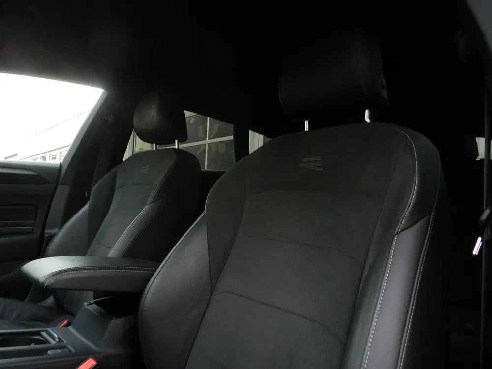 Volkswagen Arteon 2.0 TSI R-Line Business+ uit 2022, foto 13