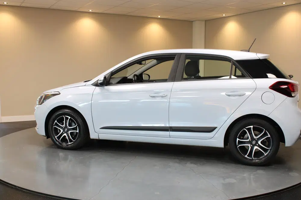 Hyundai i20 1.0 T-GDI Comfort *Carplay* 2de Eigenaar uit 2019, foto 2
