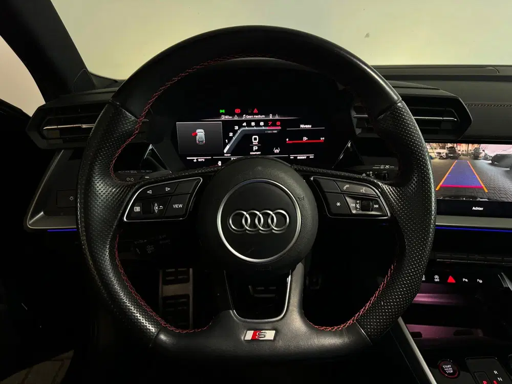 Audi S3 2.0 TFSI quattro Pano uit 2022, foto 11