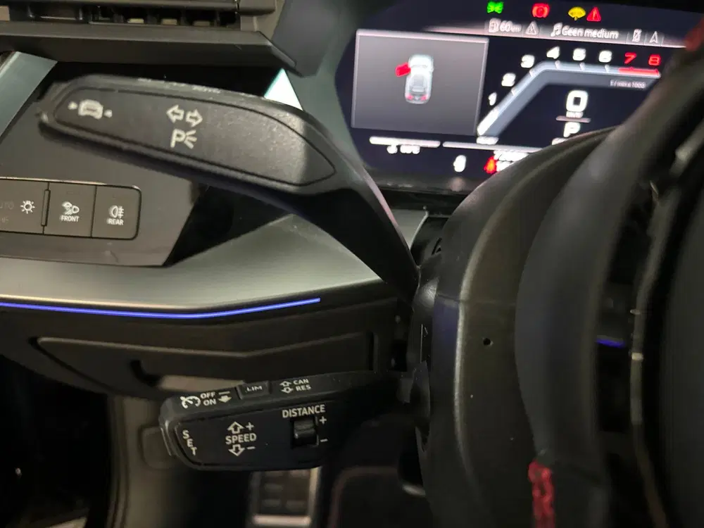 Audi S3 2.0 TFSI quattro Pano uit 2022, foto 15