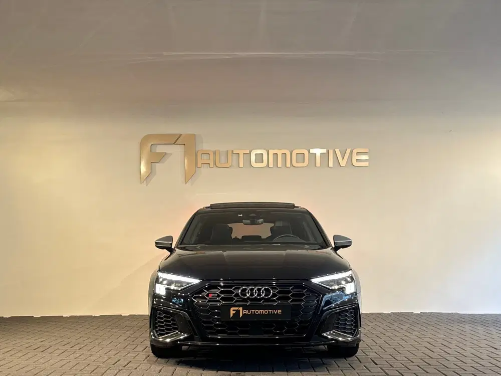 Audi S3 2.0 TFSI quattro Pano uit 2022, foto 2