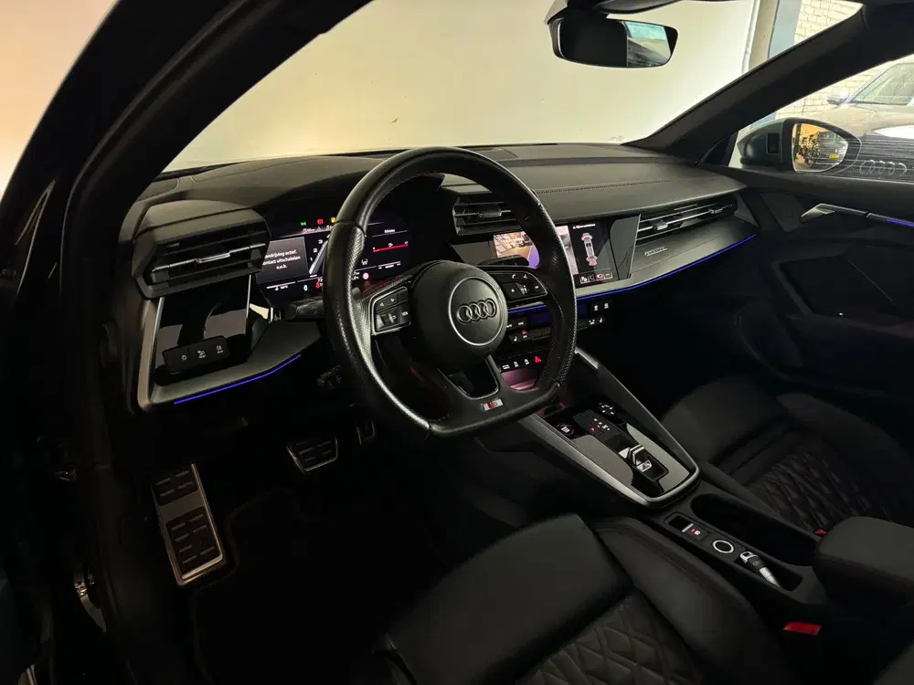 Audi S3 2.0 TFSI quattro Pano uit 2022, foto 9