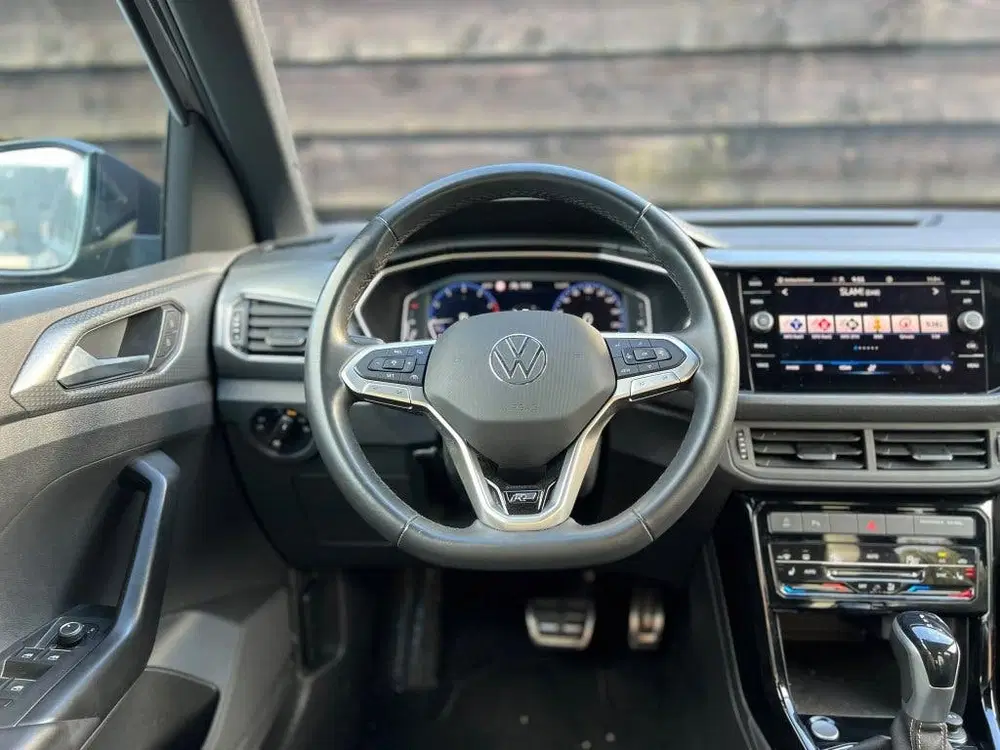Volkswagen T-Cross 1.5TSI 150pk DSG R-Line uit 2022, foto 12