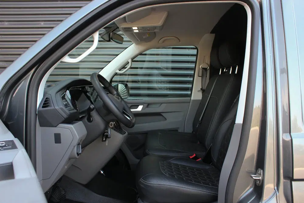 Volkswagen Transporter 2.0 TDI L2H1 150PK DSG JB- EDITION uit 2023, foto 12