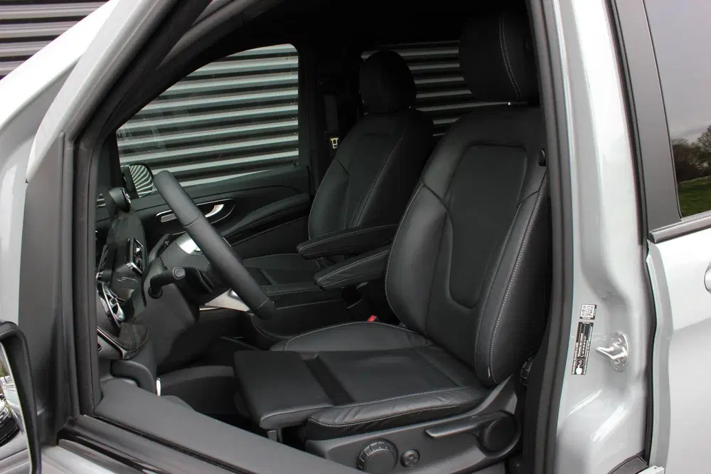 Mercedes-Benz EQV 300 AMG L2 90 kWh 2X ELEK.SCHUIFDEUREN uit 2025, foto 12