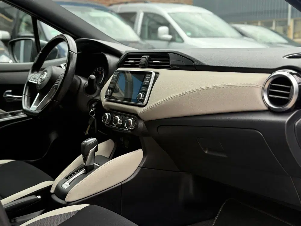 Nissan Micra 1.0 IG-T Tekna uit 2020, foto 11