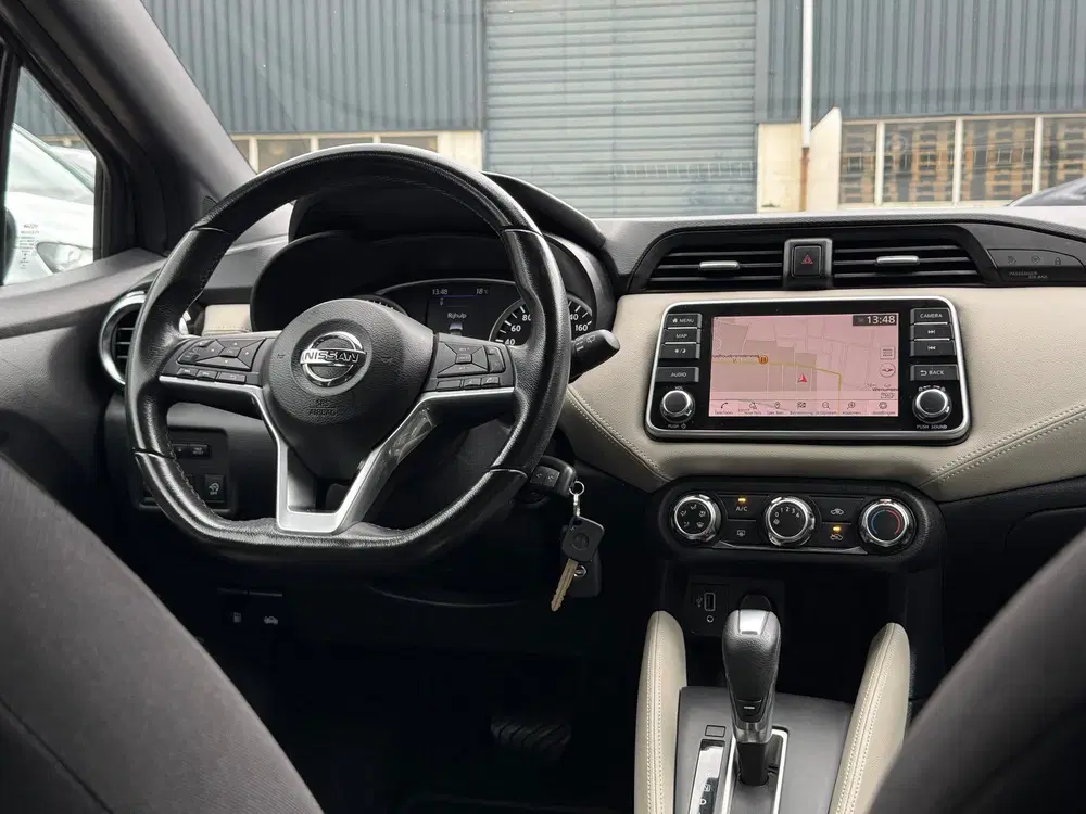 Nissan Micra 1.0 IG-T Tekna uit 2020, foto 2