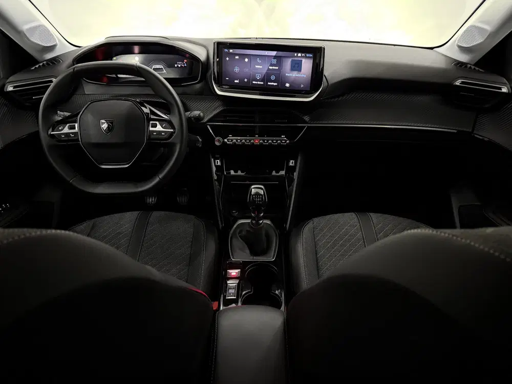 Peugeot 208 1.2 PureTech 100 GT Parkeersensoren uit 2025, foto 3