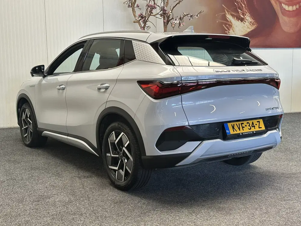BYD Atto 3 (SOH 95%) DESIGN 60 kWh WLTP 420 KM * 45 S uit 2023, foto 6