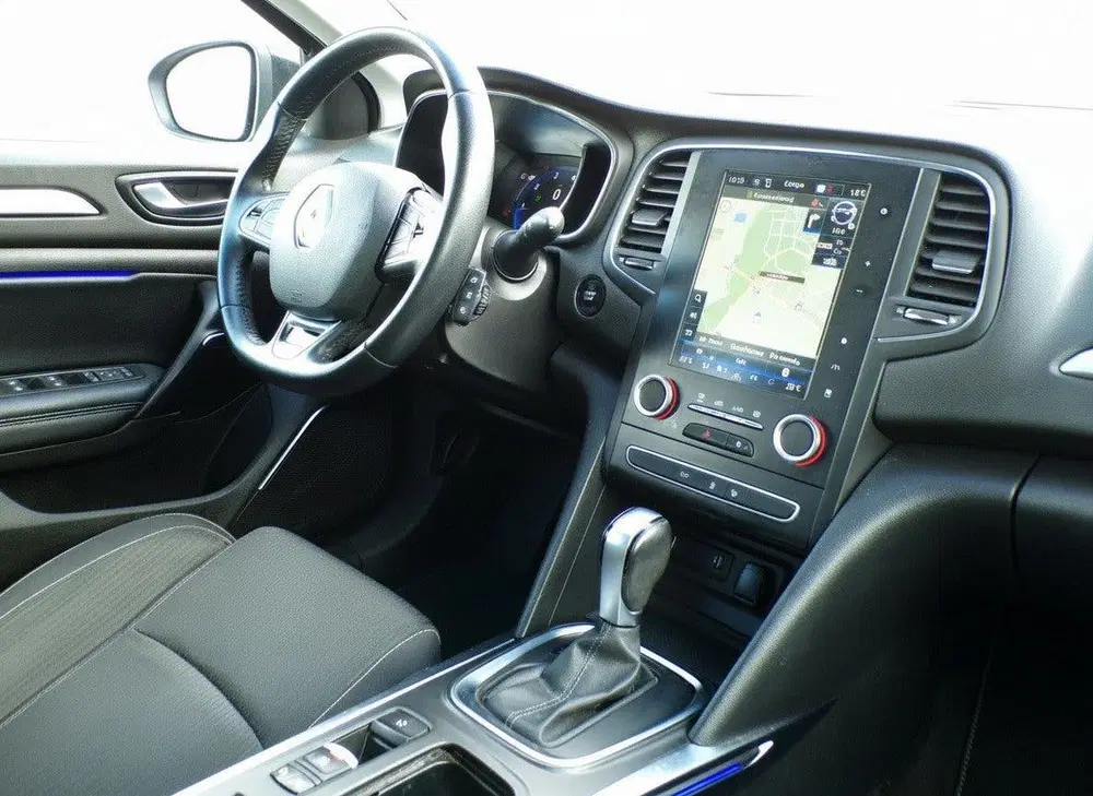 Renault Megane Mégane Estate 1.3 TCe Limited uit 2020, foto 3