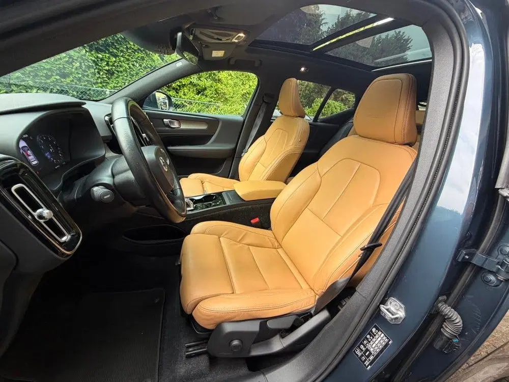 Volvo XC40 1.5 T3 Inscription Panorama leder 19 inch uit 2019, foto 13