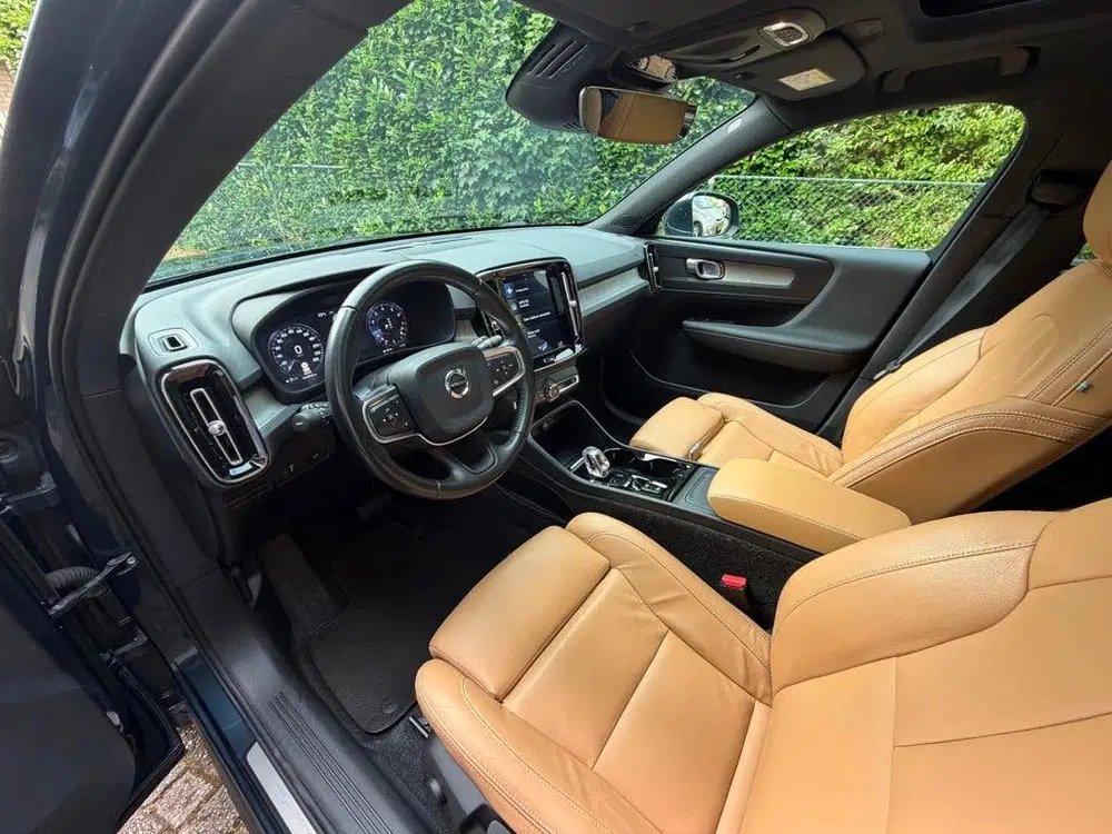 Volvo XC40 1.5 T3 Inscription Panorama leder 19 inch uit 2019, foto 9