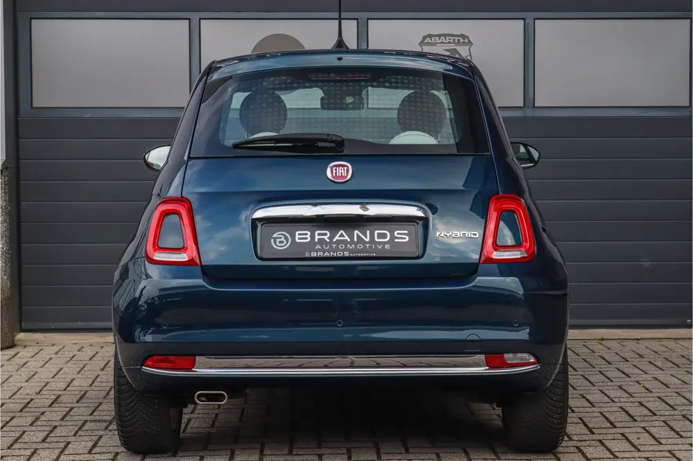 Fiat 500 1.0 Hybrid Dolcevita Navi Pano Beats audio uit 2022, foto 8