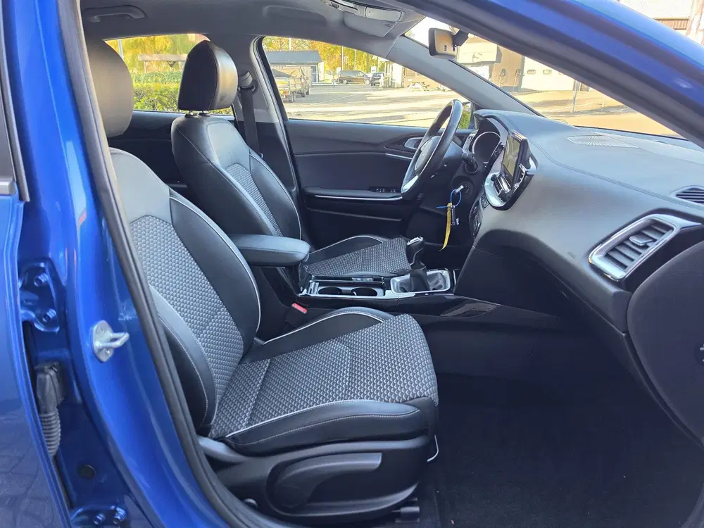 Kia XCeed 1.5 T-GDi DynamicPlusLine Blackline uit 2022, foto 14