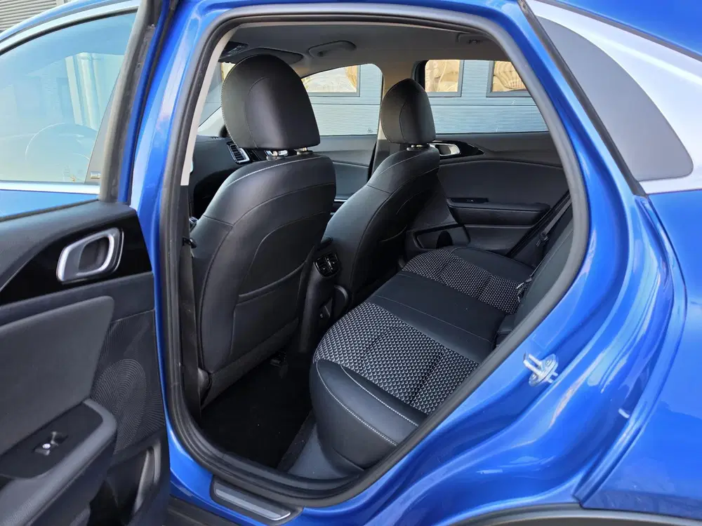 Kia XCeed 1.5 T-GDi DynamicPlusLine Blackline uit 2022, foto 9