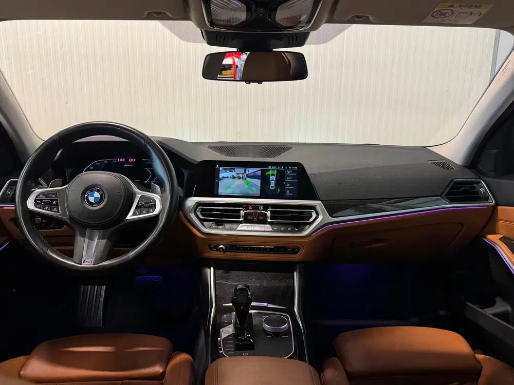 BMW 3-serie 330e High Executive uit 2019, foto 3