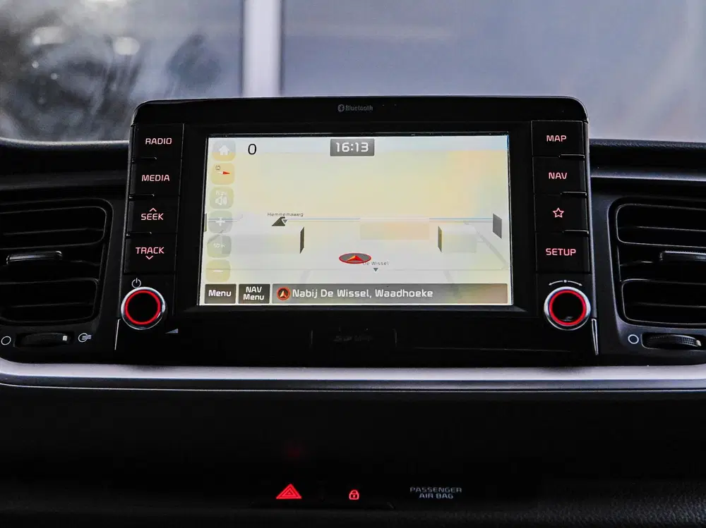 Kia Stonic 1.0 T-GDi DynamicLine uit 2020, foto 9