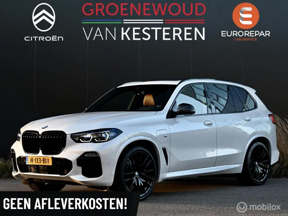 BMW X5 xDrive45e High Executive I Pano I Luchtver uit 2021