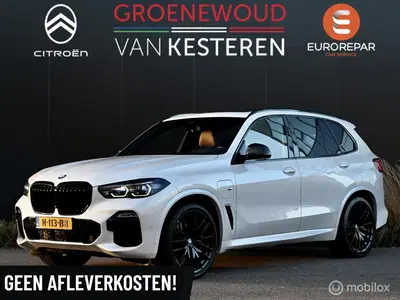 BMW X5 xDrive45e High Executive I Pano I Luchtver uit 2021