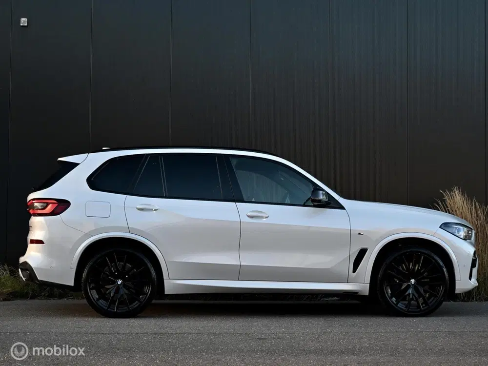 BMW X5 xDrive45e High Executive I Pano I Luchtver uit 2021, foto 5