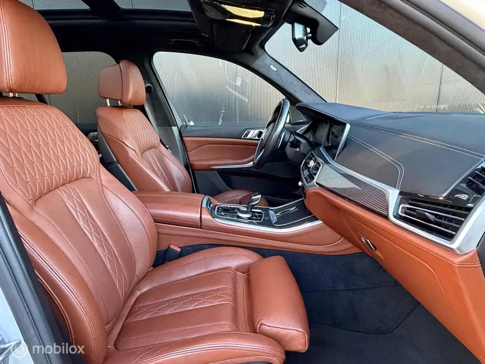 BMW X5 xDrive45e High Executive I Pano I Luchtver uit 2021, foto 7