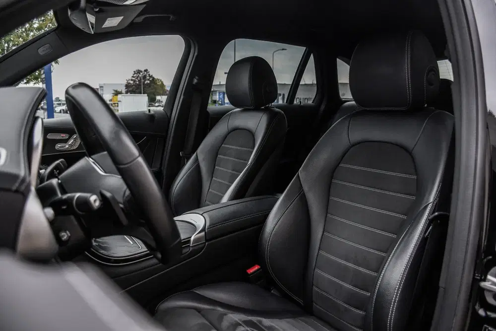 Mercedes-Benz GLC GLC 300e 4MATIC Premium Plus AMG Line uit 2021, foto 6