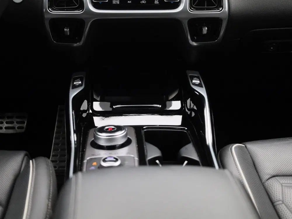 Kia Sorento 1.6 T-GDI Plug-in Hybrid 4WD ExecutiveLine uit 2023, foto 12