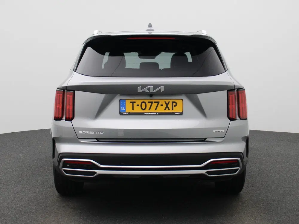 Kia Sorento 1.6 T-GDI Plug-in Hybrid 4WD ExecutiveLine uit 2023, foto 7