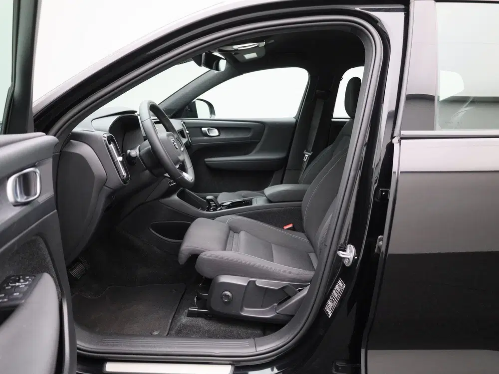 Volvo XC40 Recharge Core uit 2023, foto 10
