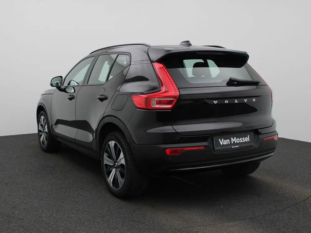 Volvo XC40 Recharge Core uit 2023, foto 4