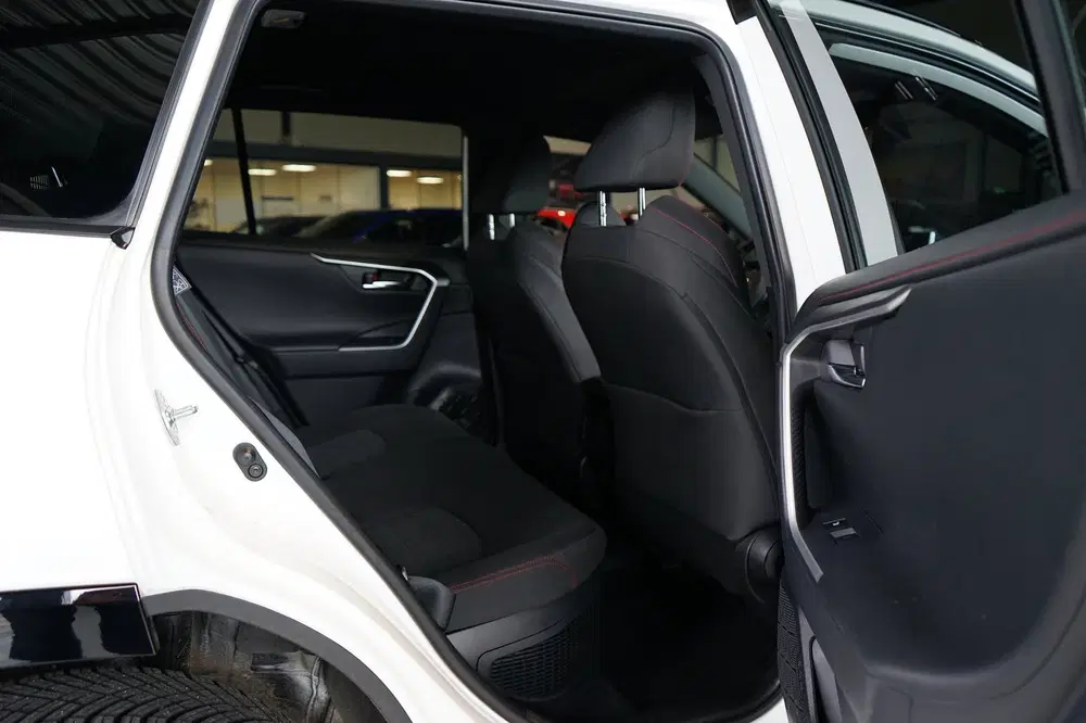 Toyota RAV 4 2.5 Plug-in Hybrid AWD TREKHAAK uit 2021, foto 8