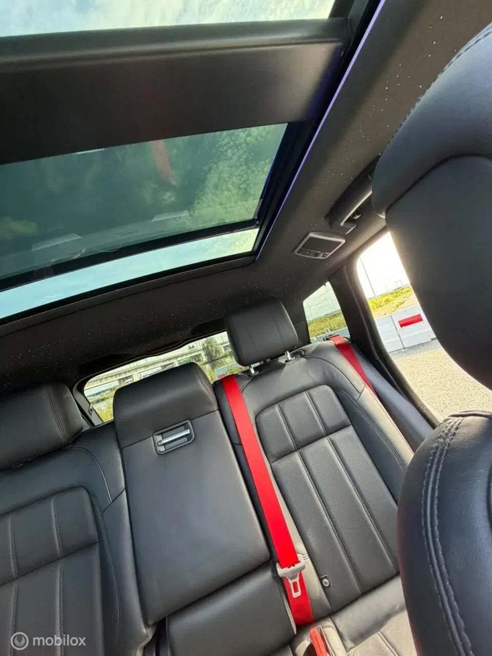 Land Rover Range Rover Sport P400e Limited Edition uit 2021, foto 11