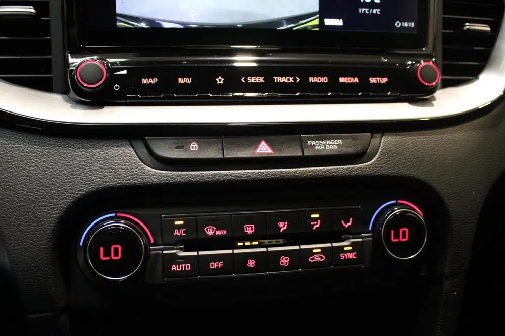 Kia XCeed 1.0 T-GDi DynamicLine Camera uit 2020, foto 7