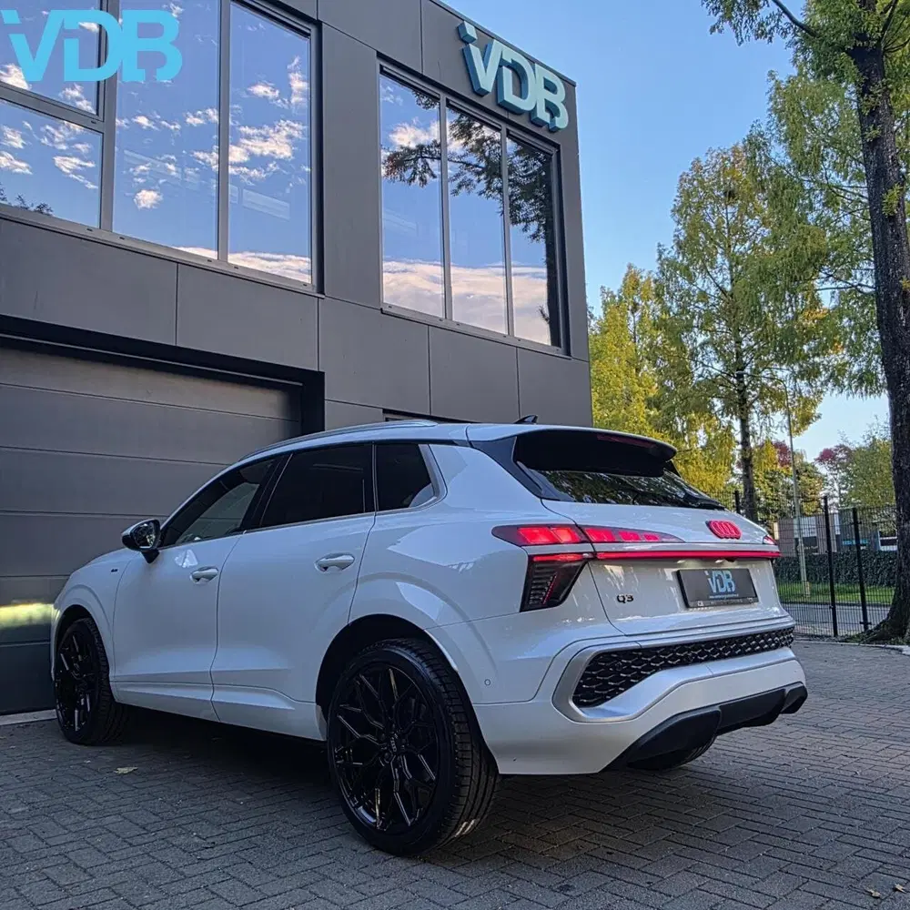 Audi Q3 35 TFSI S-Line PANO SFEER LEDER MATRIX BOM uit 2025, foto 9