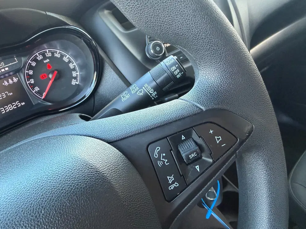 Opel Karl 1.0 ecoFLEX 120 Jaar Edition uit 2019, foto 14