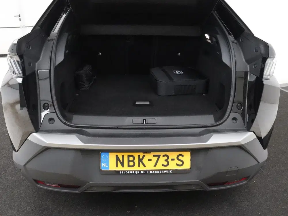 Peugeot 3008 Allure Avantage 210 73 kWh uit 2025, foto 9