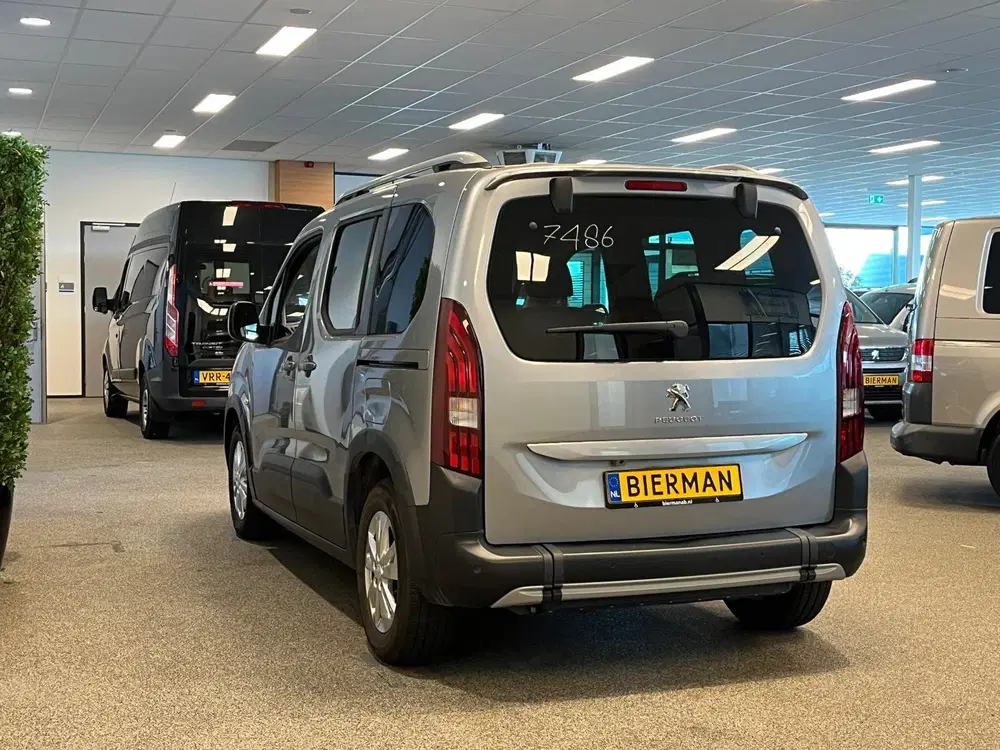 Peugeot Rifter L1 Rolstoelauto Automaat 3+1 of 5+0 uit 2021, foto 10