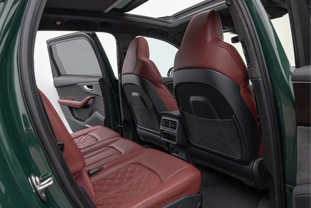 Audi SQ7 4.0 TFSI 507pk Quattro 7p Keramisch Pano M uit 2022, foto 13