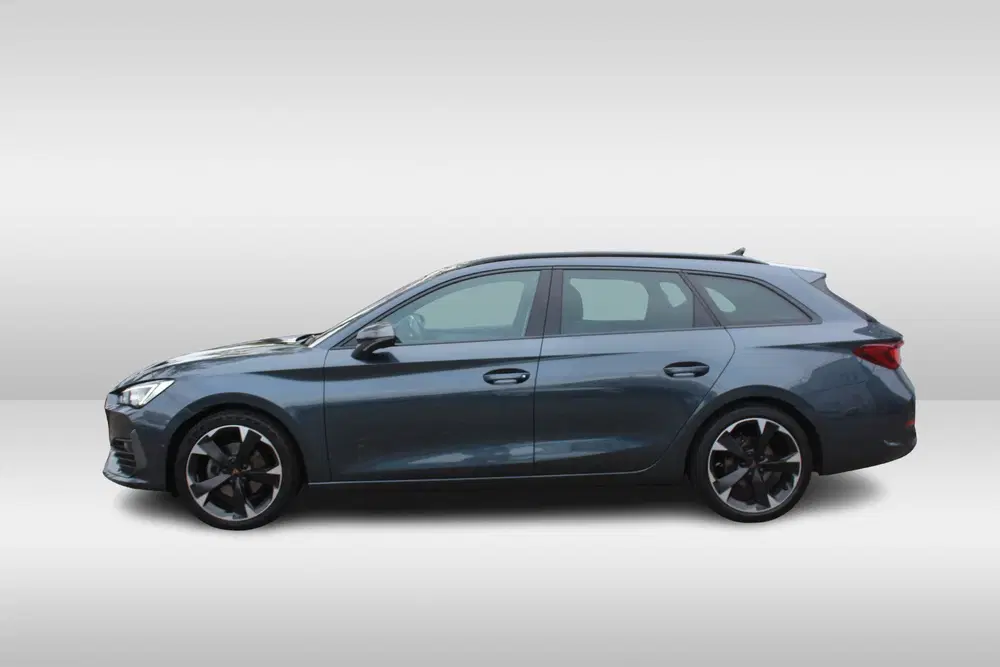 Cupra Leon 1.4 e-Hybrid Black Edition l Adaptie uit 2024, foto 3