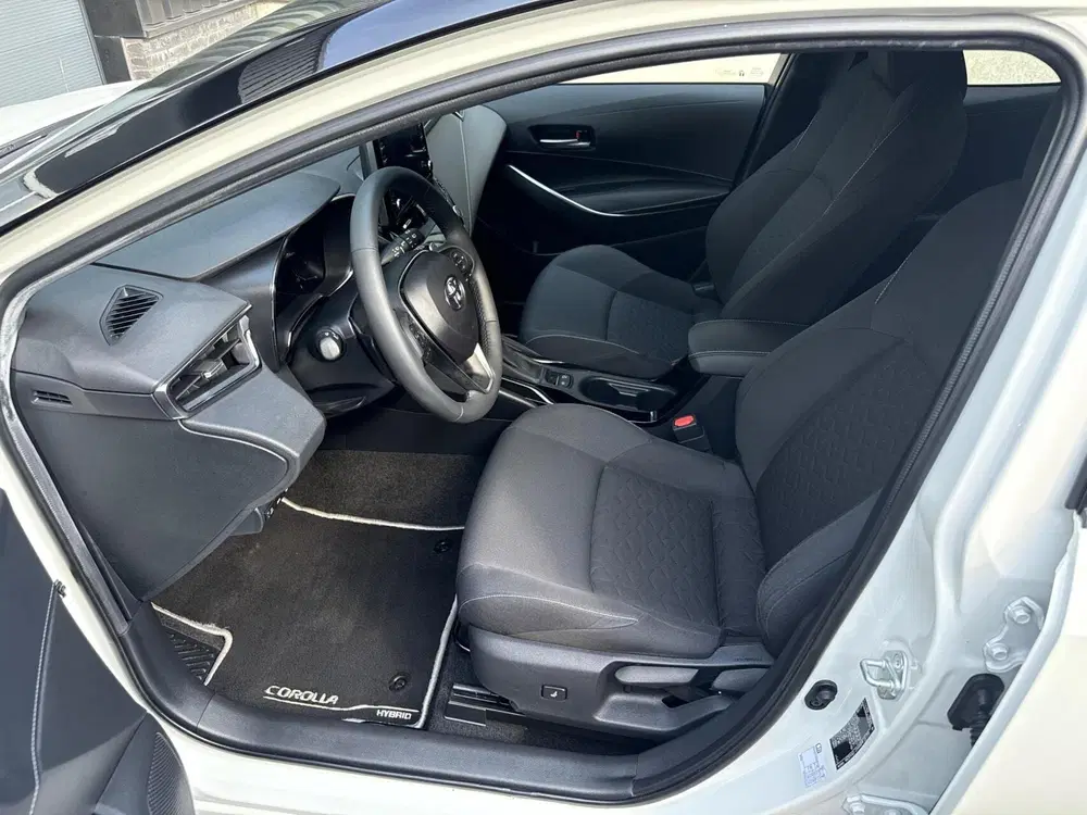 Toyota Corolla 2.0 Hybrid Dynamic uit 2020, foto 6