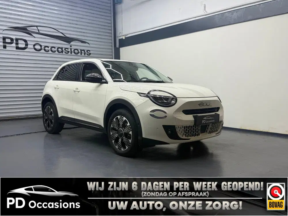 Fiat 600 1.2 Hybrid 145PK la Prima uit 2025